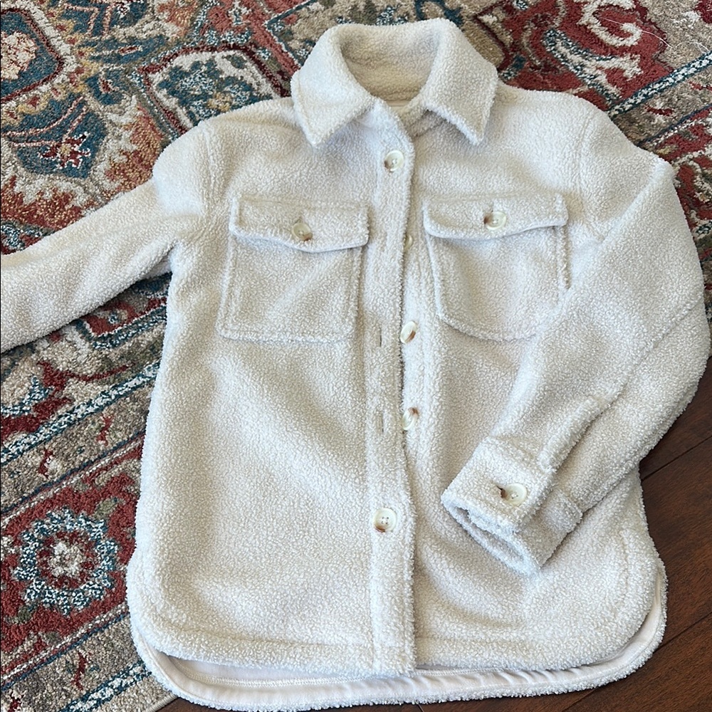 Cozy Cream Sherpa Jacket - Abercrombie & Fitch